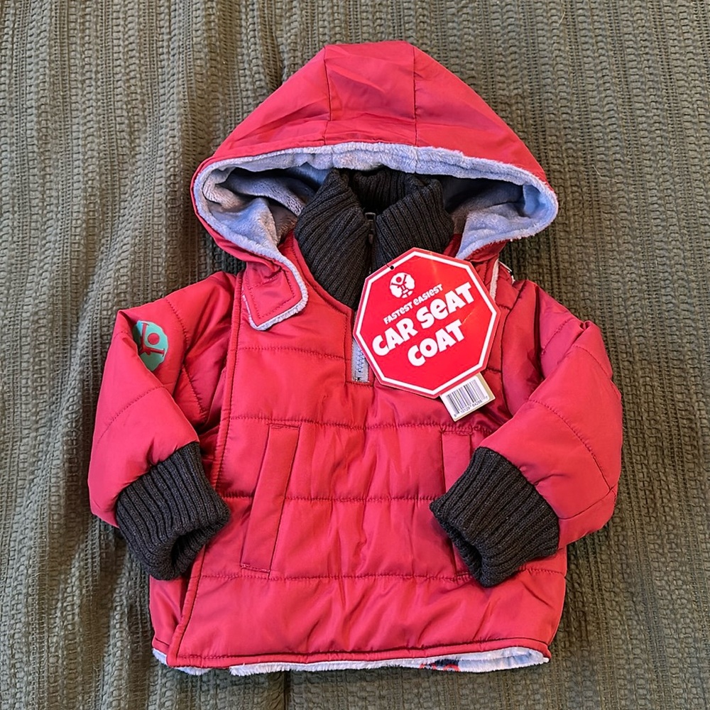 NWT Buckle Me Baby Car Seat Coat, 6-9m